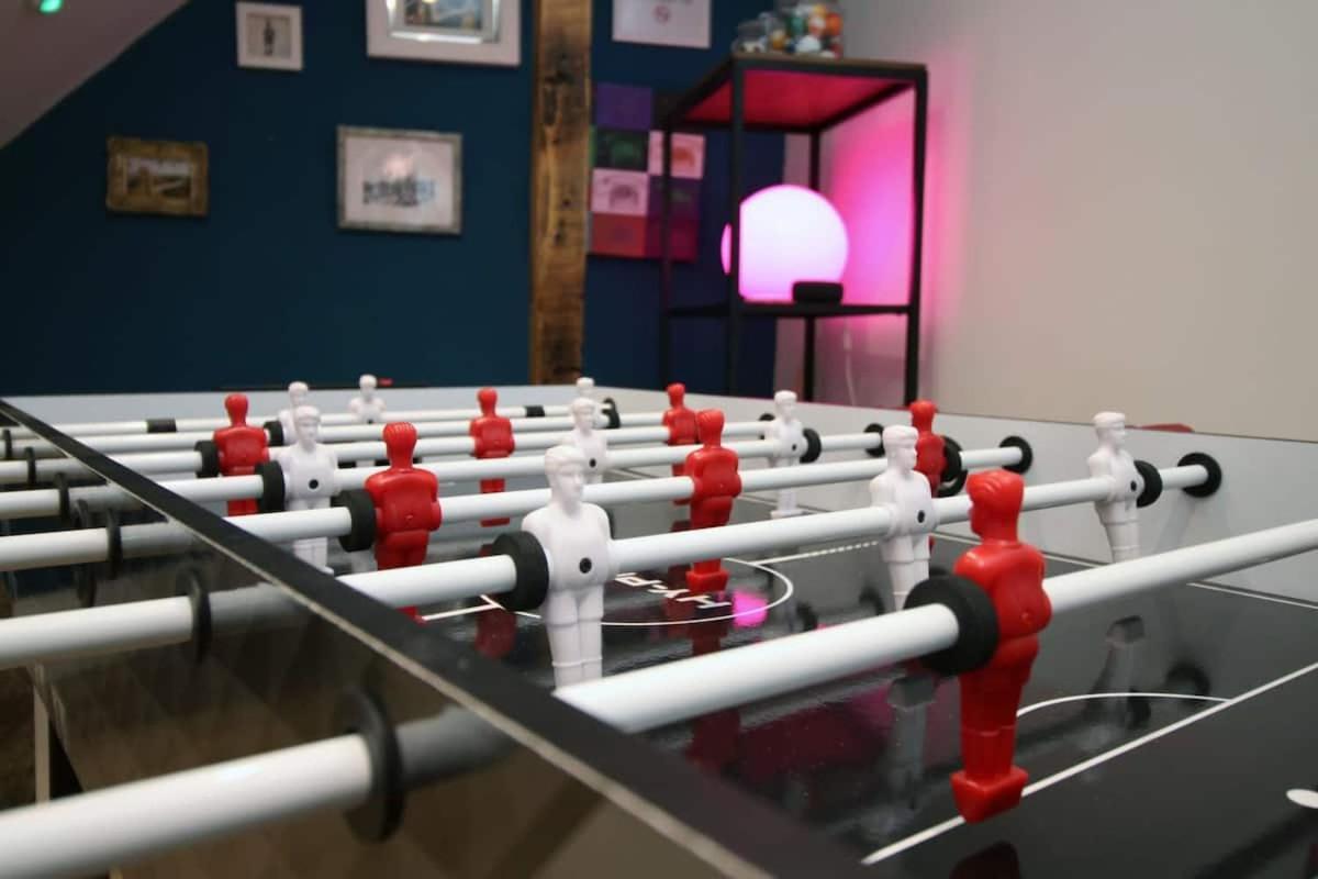 Exquisite Clifton Gem - Football Table Bristol Bagian luar foto